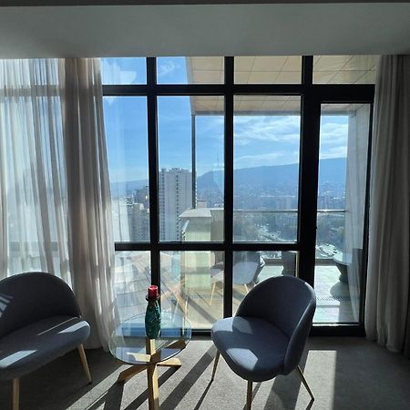 Hotel Sky Station Тбілісі Екстер'єр фото