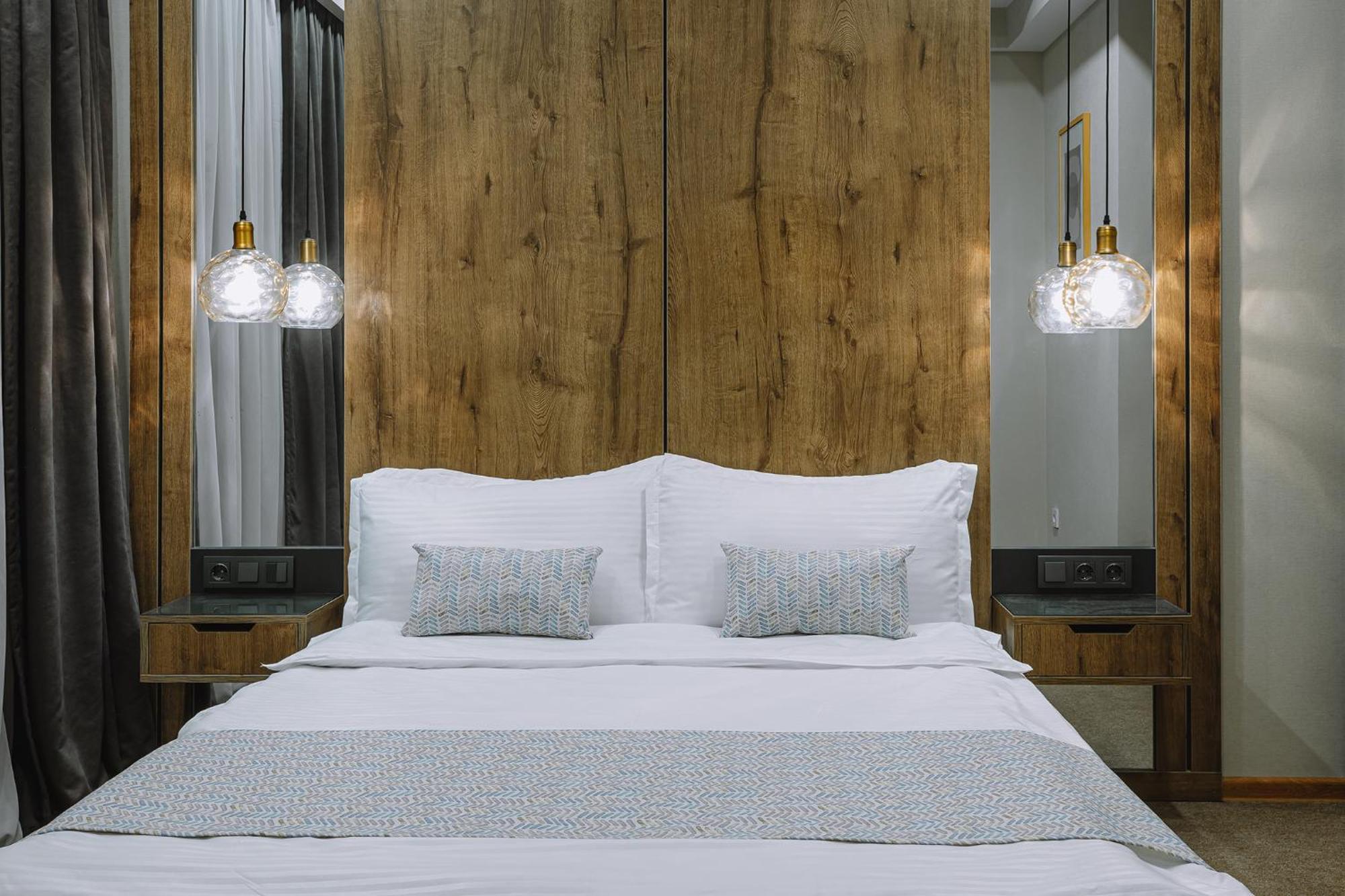 Hotel Sky Station Тбілісі Екстер'єр фото