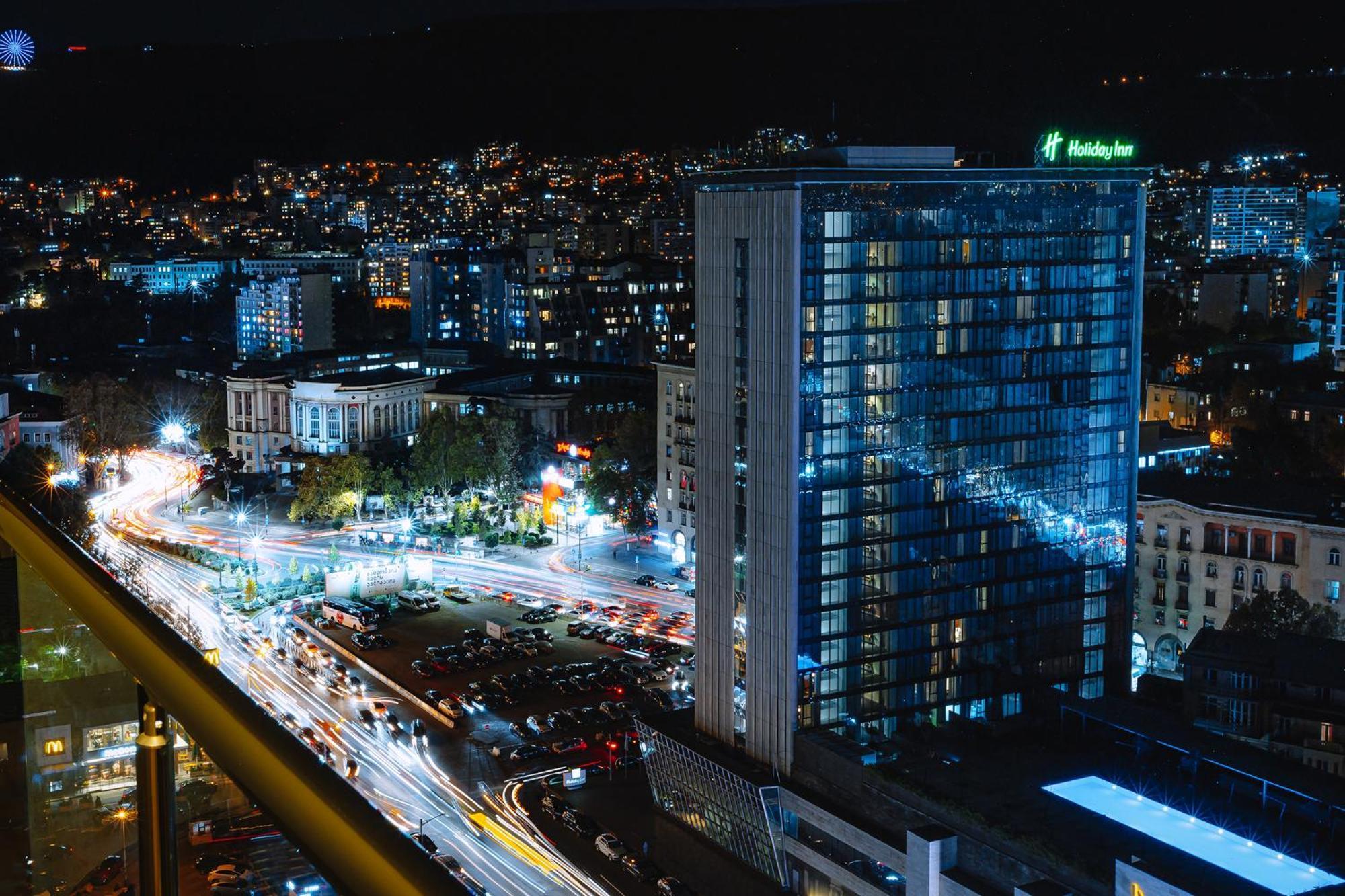 Hotel Sky Station Тбілісі Екстер'єр фото